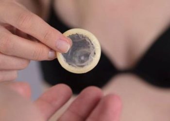 Projeto prevê prisão a quem tirar camisinha na hora do sexo