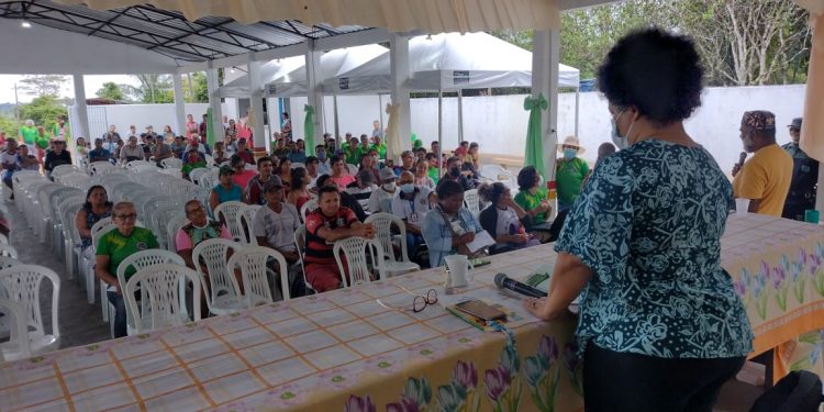 Audiência pública discute melhorias em diversas áreas para comunidades localizadas entre Óbidos e Oriximiná