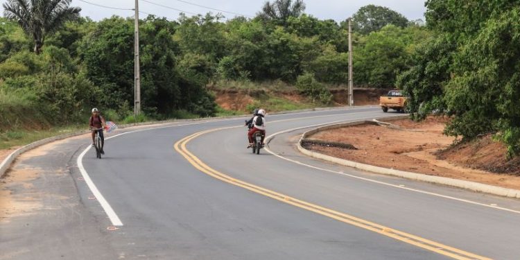 Governo do estado garante asfalto para 300 quilômetros de vias no Baixo Amazonas