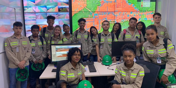 Programa Jovem Aprendiz cria oportunidades em Oriximiná
