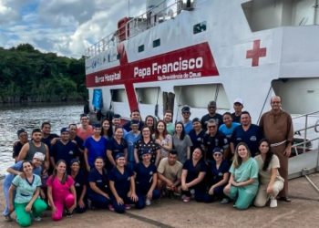 Barco Hospital Papa Francisco completa quatro anos levando saúde para comunidades ribeirinhas no Pará