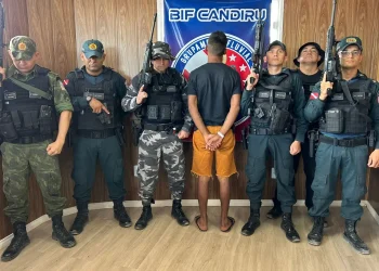 Base Fluvial Candiru prende dois homens e apreende arma e mais de R$ 11 mil em fiscalização no oeste do Pará