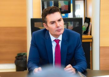 Ministro das Cidades, Jader Filho, anuncia 300 novas moradias para Oriximiná