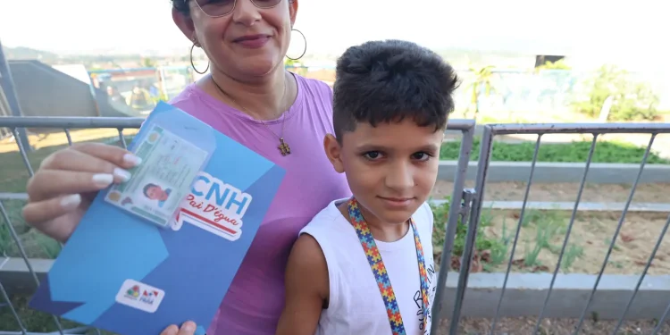 Mães atípicas podem se inscrever no programa CNH Pai D’ Égua em Oriximiná e mais três municípios do Baixo Amazonas